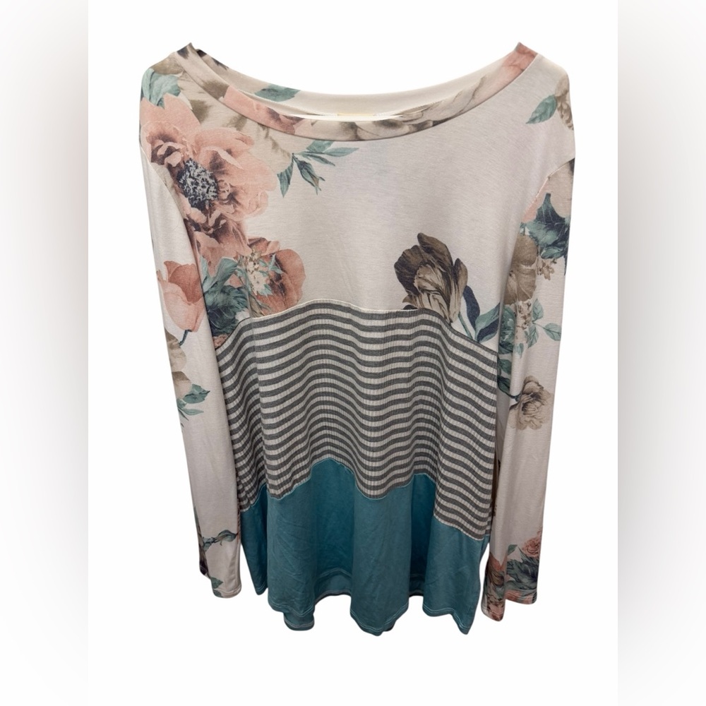 Women’s Magnolia Floral & Stripe Long-Sleeve Tunic in Teal and Blush! 2X! NWT!